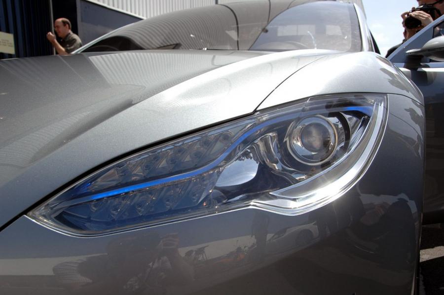  Tesla Model S 2009 года  (фото 18 из 44)